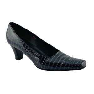 BOUCHEREL Shoes Size 36.5Eur  US 7 Blue Patent Leather